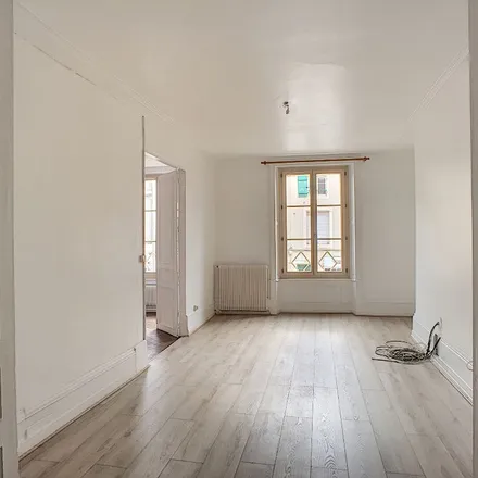 Rent this 5 bed apartment on Prairie de Bracieux in 55200 Vignot, France
