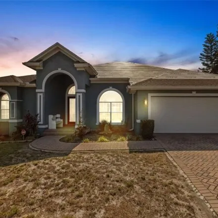 Buy this 4 bed house on 2623 Hickory View Loop in Lakeland, Florida