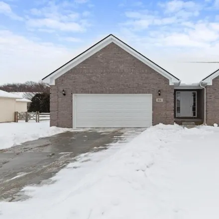 Buy this 3 bed house on 852 Derby Drive in Tecumseh, Lenawee County
