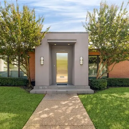 Image 1 - 3532 North Versailles Avenue, Dallas, TX 75209, USA - House for rent