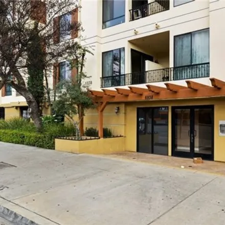 Buy this 2 bed condo on 12076 Hart Street in Los Angeles, CA 91605