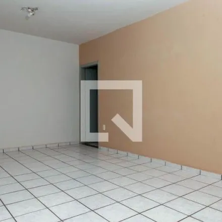Rent this 3 bed apartment on Rua Carajás in Lídice, Uberlândia - MG