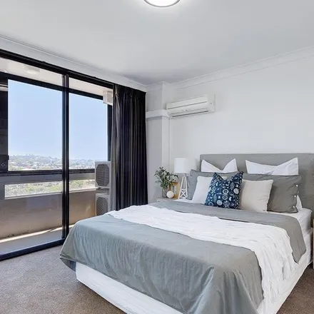 Image 3 - 44 Dunmore Terrace, Auchenflower QLD 4066, Australia - Apartment for rent