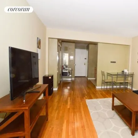 Rent this studio apartment on 229 East 28th Street in New York, NY 10016
