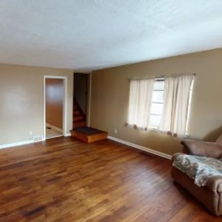 Rent this 3 bed apartment on 43 Warwood Ter in Warwood, Wheeling