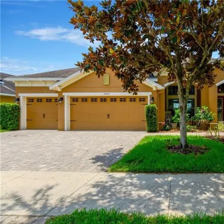 Buy this 5 bed house on 5409 Sanderling Ridge Dr in Lithia, Florida