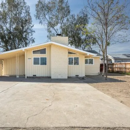 Buy this 3 bed house on 4652 Fleming Way in Olivehurst, CA 95961