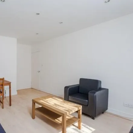 Rent this 2 bed apartment on 36 Boston Place in London, NW1 6QH