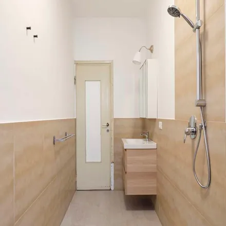 Image 2 - Via Gaetano Previati 30, 20149 Milan MI, Italy - Apartment for rent