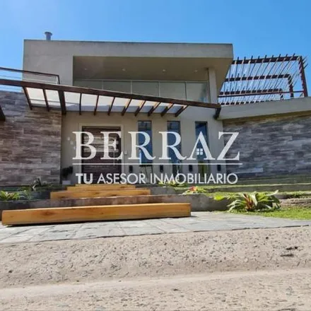Buy this 4 bed house on unnamed road in Haras Santa María, 1628 Loma Verde