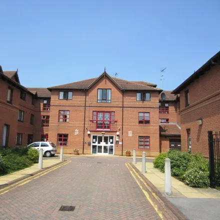 Rent this 1 bed room on Alexander Hutchison Court in Hull, HU6 8JD