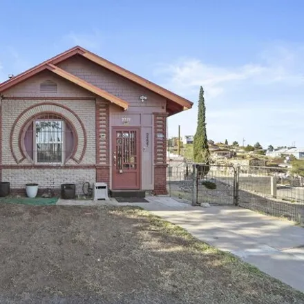 Buy this 4 bed house on 2275 Copper Avenue in El Paso, TX 79930