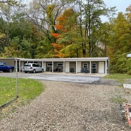 Image 1 - Palmer's Motel, 11 Cowell Beach Road, Harborcreek Township, PA 16511, USA - House for rent