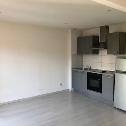 Rent this 1 bed apartment on 23 Avenue Joseph Claussat in 63400 Chamalières, France