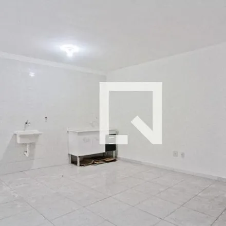 Rent this 2 bed apartment on Rua Silvino de Godóy in Pirituba, São Paulo - SP