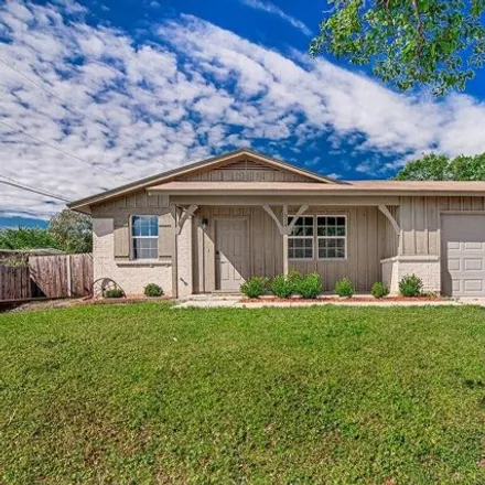 Rent this 3 bed house on 868 East Prairie View Road in Crowley, TX 76036