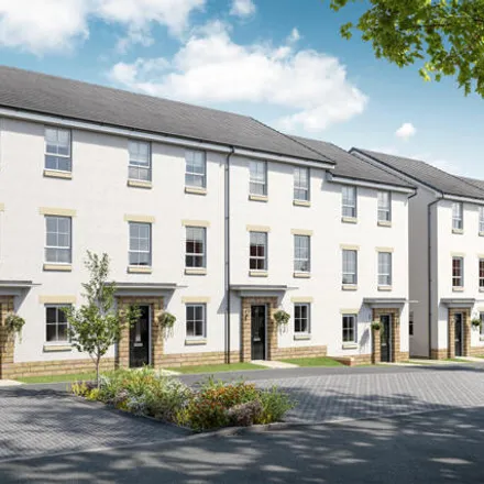 Buy this 4 bed townhouse on Dochart Oval in Glasgow, G33 1PS