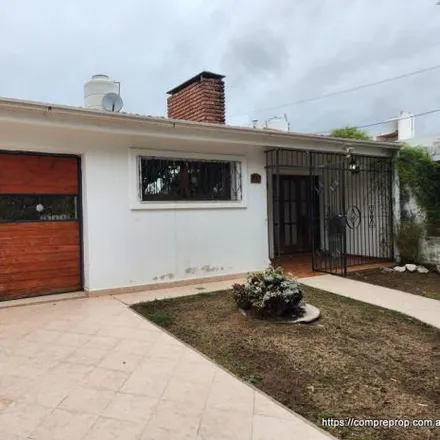 Image 2 - Juan Andrés Durand 71, Residencial Los Robles, Cordoba, Argentina - House for sale