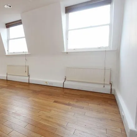 Rent this studio apartment on Ingersoll in 223-227 St. John Street, London