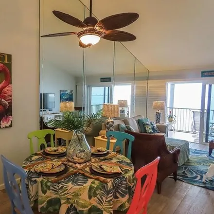Image 9 - 822 Sextant Drive, Sanibel, Lee County, FL 33957, USA - Condo for sale
