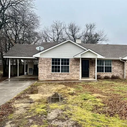 Rent this 3 bed house on 549 West Walnut Street in Celina, TX 75009