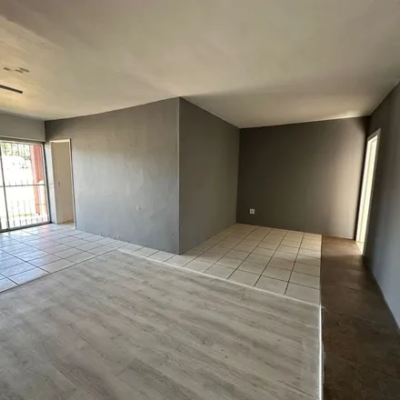 Image 6 - Pirow Street, Nelson Mandela Bay Ward 53, Despatch, 6219, South Africa - Apartment for rent