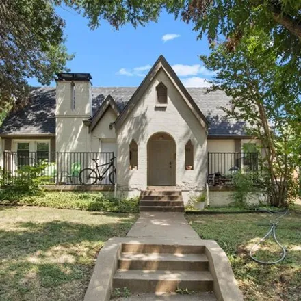 Buy this 4 bed house on 5044 Pershing St in Dallas, Texas