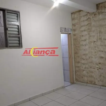 Rent this 1 bed house on Rua Portugal in Cumbica, Guarulhos - SP