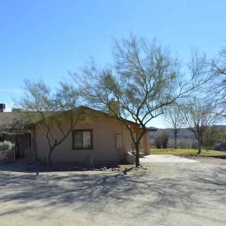 Buy this 4 bed house on 51096 North Mockingbird Road in Maricopa County, AZ 85390