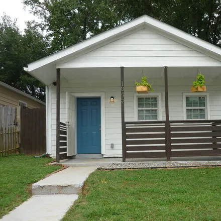 Rent this 3 bed house on 1045 Grant Terrace Southeast