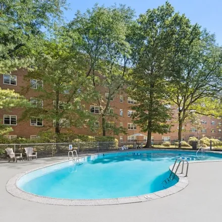 Rent this 1 bed apartment on 36 Hawthorne Place in Montclair, NJ 07042