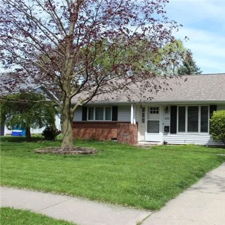 Buy this 3 bed house on 836 Maple Lane in Waterville, Lucas County