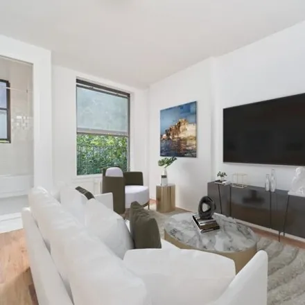 Rent this 1 bed apartment on 324 E 74th St Apt 3D in New York, 10021