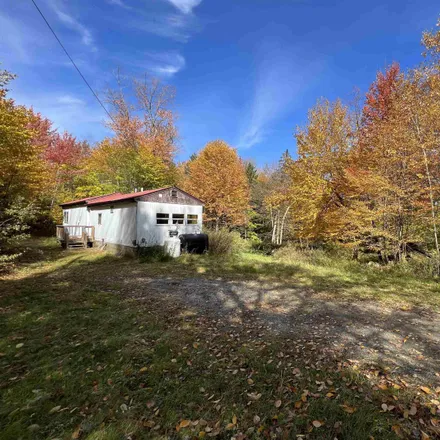 Buy this 2 bed house on 86 Blackmer Lane in Wardsboro, Windham County
