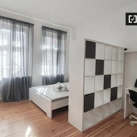 Rent this studio apartment on Bornholmer Straße 84 in 10439 Berlin, Germany