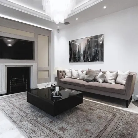 Image 2 - Parkside, Knightsbridge, 28-52 Knightsbridge, London, SW1X 7JN, United Kingdom - Apartment for rent