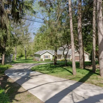 Image 4 - 5626 North Livernois Road, Oakland Charter Township, MI 48306, USA - House for sale