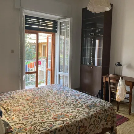 Rent this 4 bed apartment on Carpe Diem in Via Luigi Bianchi, 56123 Pisa PI