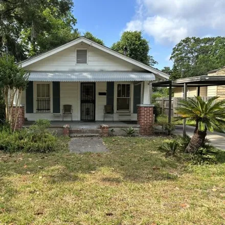 Buy this 3 bed house on 1624 Greenridge Road in Jacksonville, FL 32207