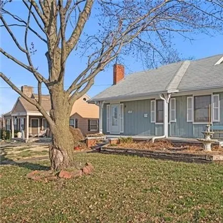 Image 3 - 428 East Lexington Street, Richmond, MO 64085, USA - House for sale