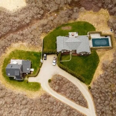 Buy this 9 bed house on 9 Green Hollow Road in Siasconset, Nantucket