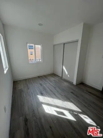 Image 6 - 1124 W 42nd St Unit 1124, Los Angeles, California, 90037 - Condo for rent