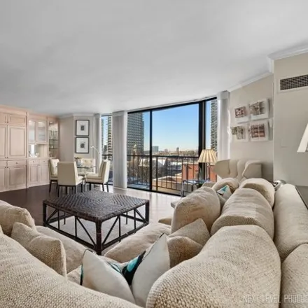 Image 6 - 1440 North State Parkway, Chicago, IL 60610, USA - Condo for sale