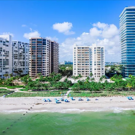 Buy this 1 bed condo on Collins Avenue & Harbour Way in Collins Avenue, Bal Harbour Village