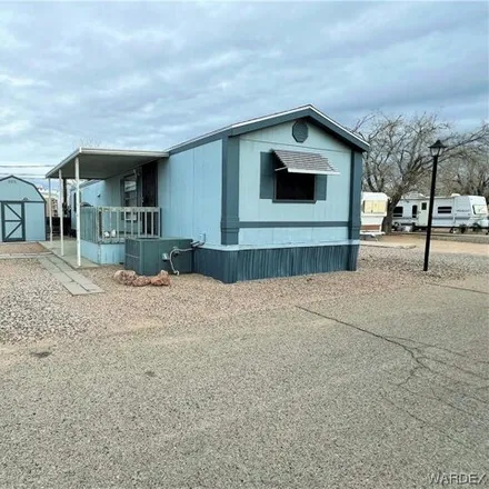 Buy this studio apartment on Detroit Avenue in Kingman, AZ 86402