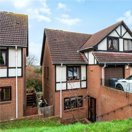 Buy this 4 bed duplex on Beacon Drive in Kent, Kent