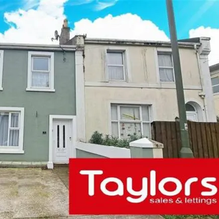 Buy this 6 bed townhouse on Windsor Road in Hatfield Road, Torquay