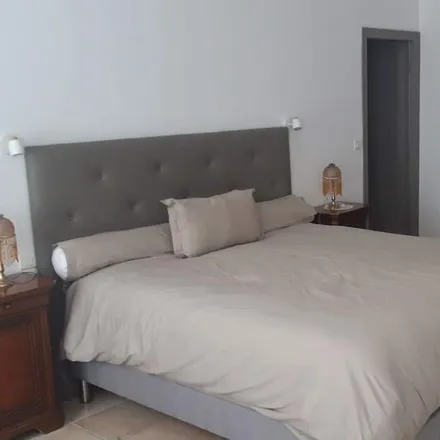 Rent this 4 bed house on La Compagnie Des Déboucheurs in Route des Arcs, 83720 Trans-en-Provence