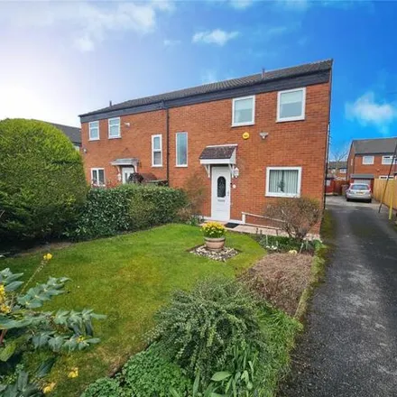 Buy this 2 bed duplex on 3 Kentmere Drive in Pensby, CH61 5YE