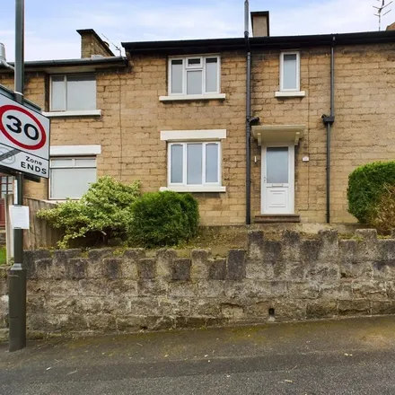 Rent this 3 bed duplex on Tapton View Road in Tapton, S41 7EQ